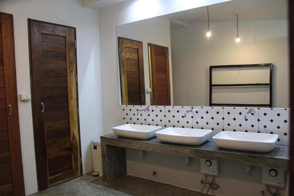 Supermoon Cozy Hostel ปาย ภายนอก รูปภาพ